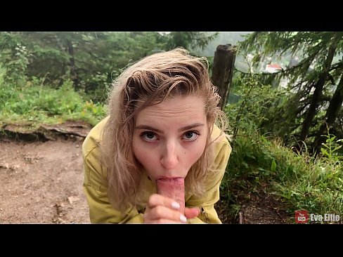 ❤️ মেয়ে একটি পাবলিক blowjob পরে কাম গিলে - Eva Elfi ❤ যৌনতা ❌